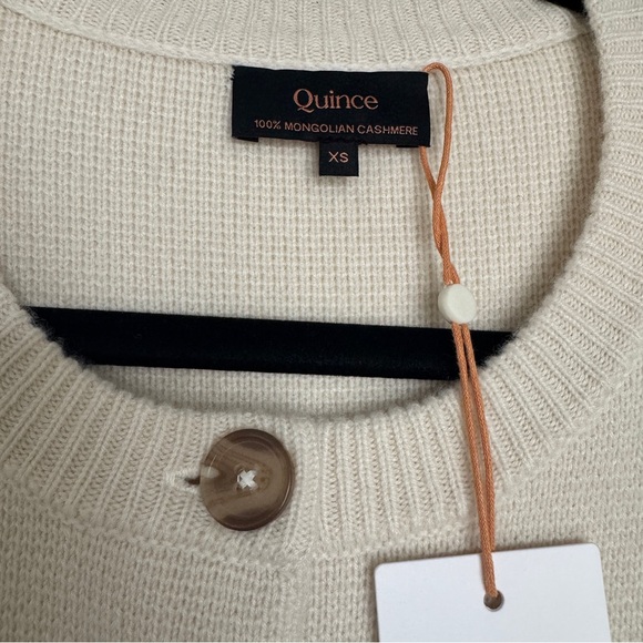 NWT! QUINCE Women's Mongolian Cashmere Structured Cardigan Sweater | Ivory | XS - Picture 10 of 16